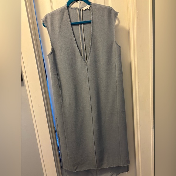 NWOT TIBI MELEE CREPE V-NECK DRESS WITH ORGANZA LINING - LIGHT BLUE Size 2 - Picture 14 of 15